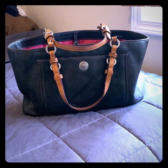 Vintage Coach Black Leather Bag - great size - Picture 2 of 10